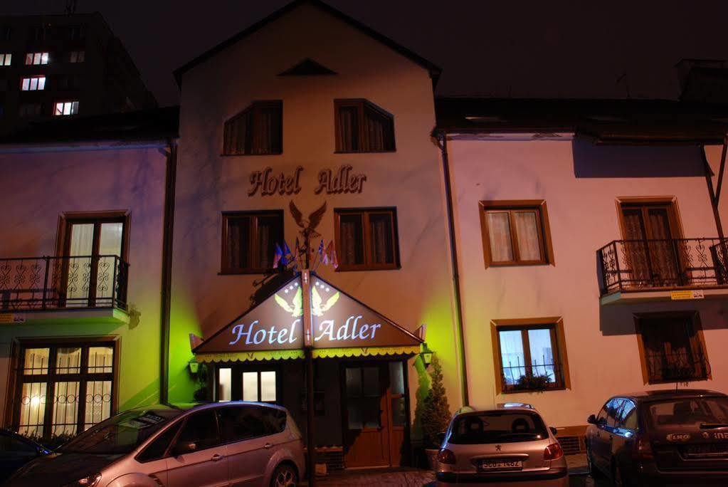 Hotel Adler Ceske Budejovice Esterno foto